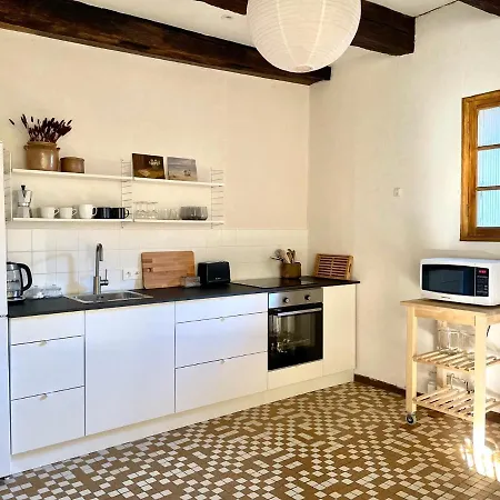 Stylish One Bedroom In A Lovely Village Saint-Vincent-Rive-d'Olt