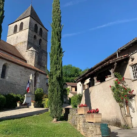 Stylish One Bedroom In A Lovely Village Saint-Vincent-Rive-d'Olt