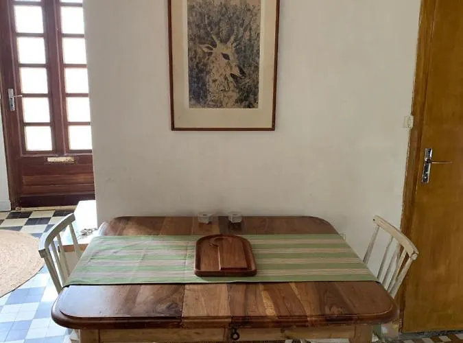 Stylish One Bedroom In A Lovely Village *